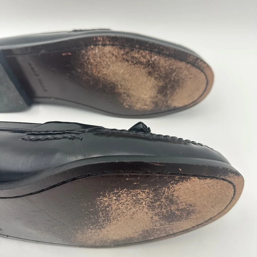 Cole Haan Loafers Black Leather Round Pinch Toe Tassel Slip On Shoe Size 10D